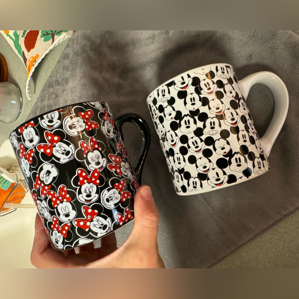 Disney Mickey and Minnie His and Hers Mug Set- 14oz